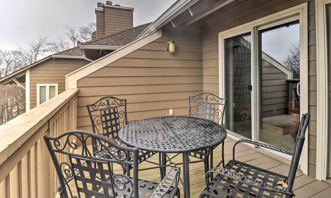 Nellysford Appartement | Wintergreen Resort Retreat w/ Skiing Access!