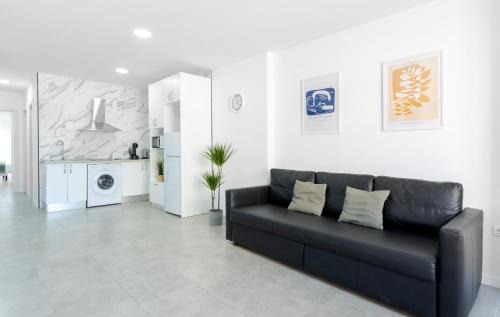 Carretera de Cadiz Appartement | WintowinRentals Altamira Suites Alto
