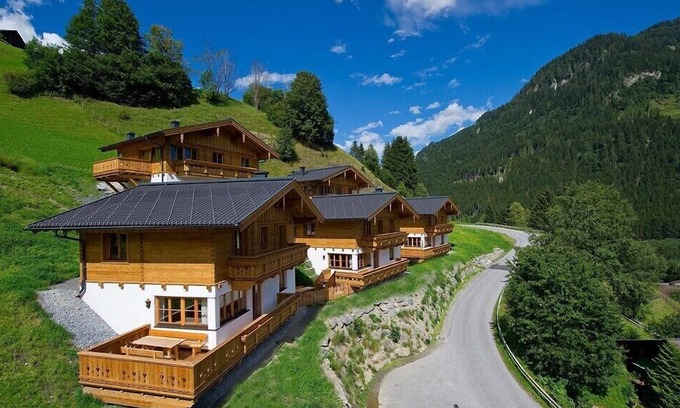 Grossarl Chalet De Ski | Avec beaucoup d'amour, construit des chalets de cabine dans un emplacement privilégié!