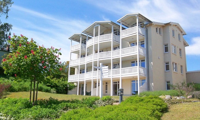 Gohren Appartement | With sea view and balcony, use of swimming pool and sauna - Sea view apartment 29