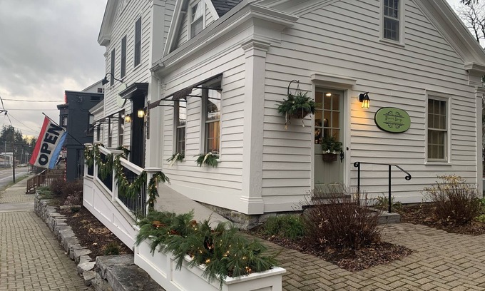 Town of Sharon Appartement | Within walking distance of shops & restaurants in historic Sharon Springs