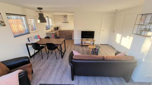 Westkapelle Maison | WKS39 Bungalow close to lake and sea