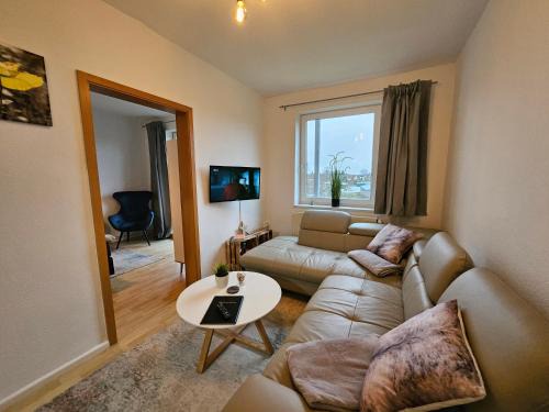Schwerin Appartement | Wohnen auf Zeit am Heidensee sowie NETFLIX Zugang und WLAN