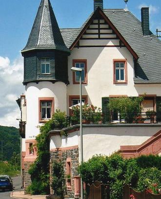 Mainz-Bingen Lit Et Petit-Déjeuner | Wohnen im Burghotel