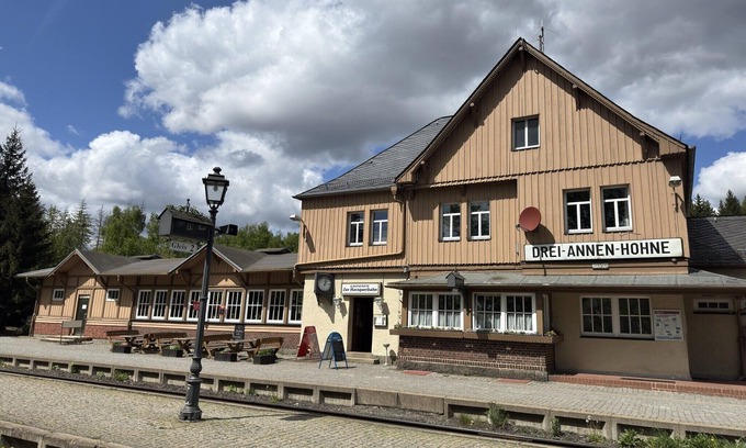 Drei Annen Hohne Appartement | Immeuble gare historique, Drei Annen Hohne