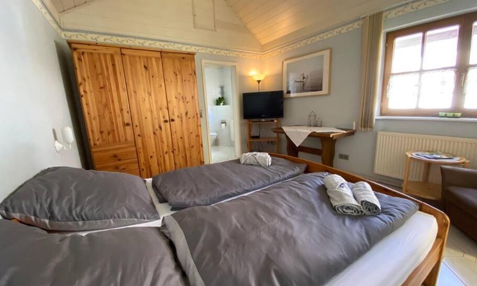 Kleinfischlingen Appartement | Wohnung in Kleinfischlingen
