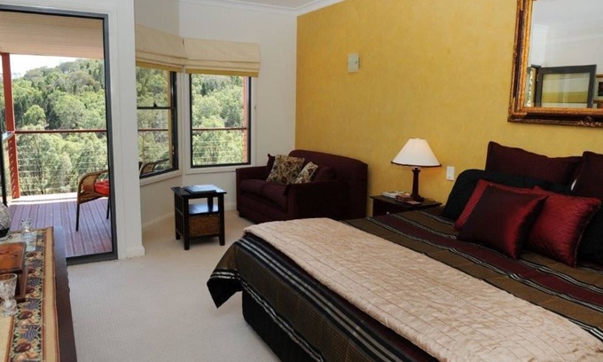 Eurunderee Maison | Wombadah Luxury Accommodation