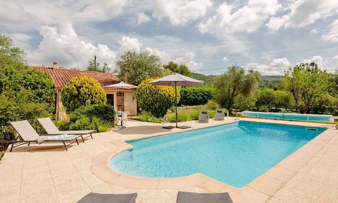 Saint-Cezaire-sur-Siagne Villa | Magnifique maison de vacances privée pour 4 personnes avec WIFI, piscine privée, TV et terrasse