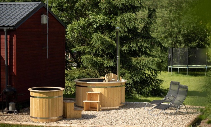 Dolni Branna Maison | Belle maison de vacances privée avec bain à remous, WIFI, TV, terrasse et animaux admis