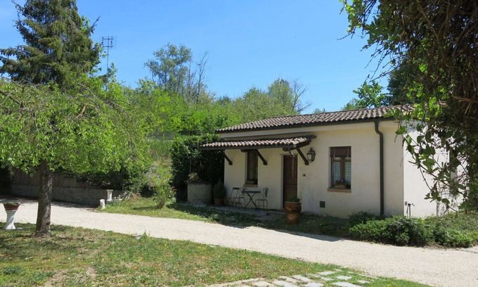 Valle Tanaro Maison | Belle maison de vacances privée pour 2 personnes avec WIFI, TV, terrasse, animaux admis et parking