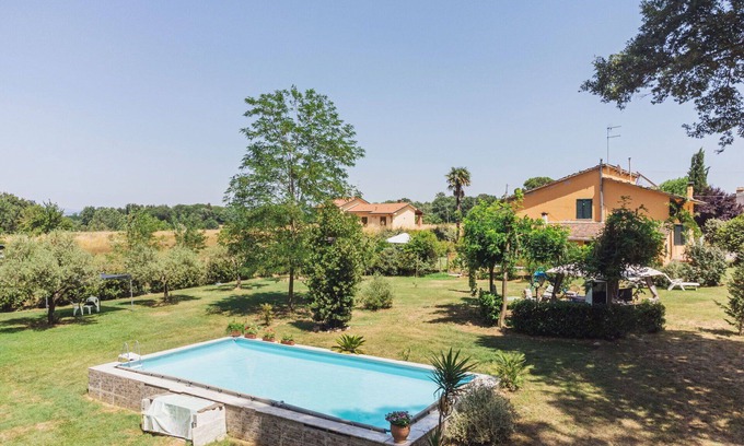 Castelfranco di Sotto Maison | Merveilleuse maison de vacances pour 4 personnes avec piscine, WIFI, TV et patio