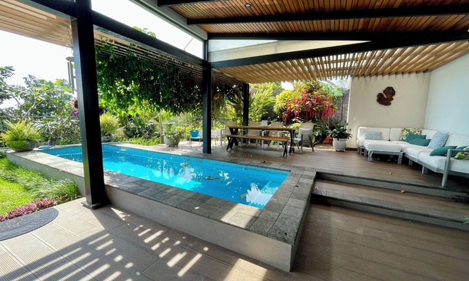 Limon barrio Maison | Wonderful 2-bedroom house with pool in Heredia Centro