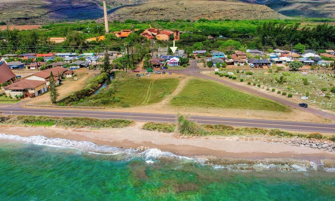 Kekaha Maison | Wonderful 3 bedroom for 6 ocean view Kekaha home!