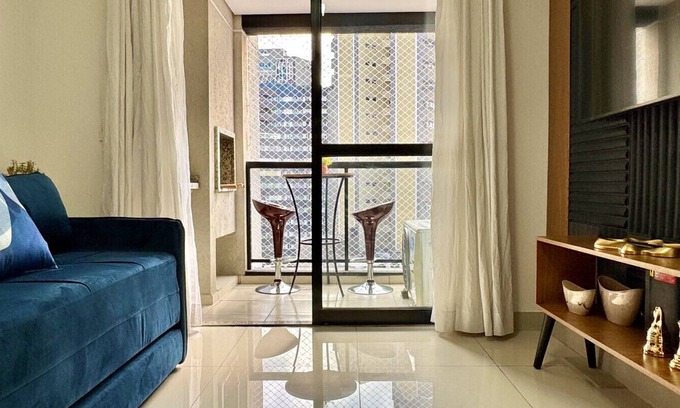 Bigorrilho Appartement | Wonderful and High 2 Bedroom Condominium Club Sky