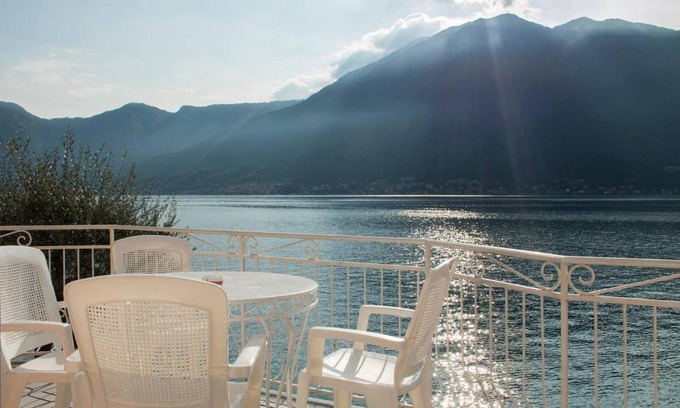 Colonno Appartement | Wonderful apartment on lakeside