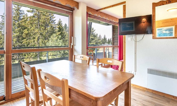 Chamrousse Appartement | Merveilleux appt 6 pers, balcon vue montagne