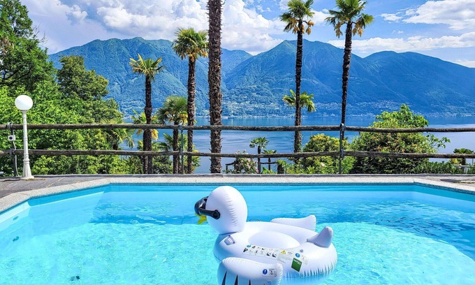Brione sopra Minusio Villa | Maison de vacances privée avec piscine privée, WIFI, TV, patio, vue panoramique, parking