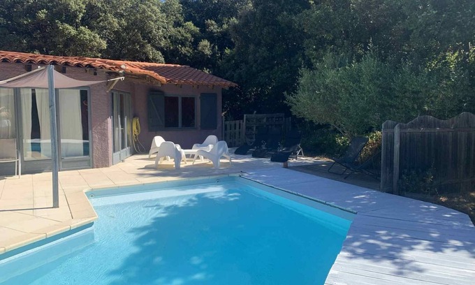 Ferrieres-Poussarou Villa | Villa avec psicine privative - calme campagne - proche mer