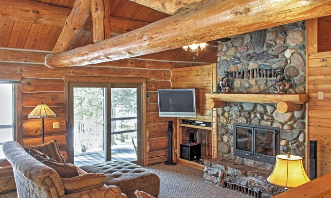 Oslund Maison | Magnifique 3BR Home sur Sand Lake w / Expansive Porch