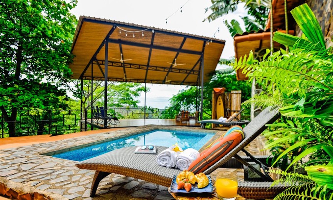 Jaco Maison | Wonderful home w/private pool & deck, ocean and jungle view! Wifi