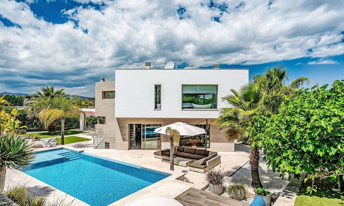 Benitachell Villa | Maison de vacances privée avec climatisation, WIFI, piscine privée, bain à remous, TV, patio