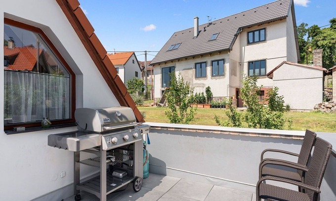Svata Maison | Maison de vacances privée avec climatisation, WIFI, TV, terrasse, animaux admis, vue panoramique