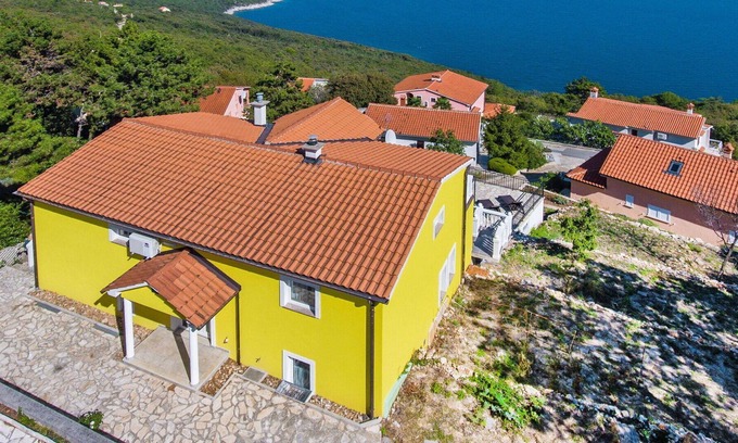 Zagorje Maison | Belle maison de vacances privée avec climatisation, WIFI, TV, balcon et parking