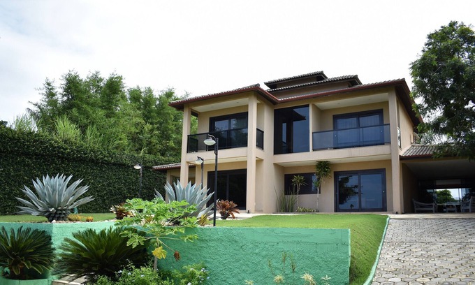 Portal da Ferradura Maison | Wonderful residence in Alto da Ferradura, with stunning views!