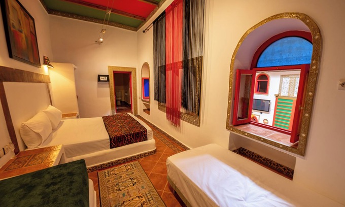 Zekkak Er Roumane Maison | Wonderful riad for a family in vibrant Fès