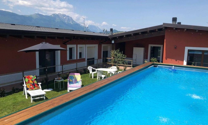 Penne Maison | Wonderful villa for 8 guests with pool, A/C, WIFI, TV, patio, pets allowed and parking