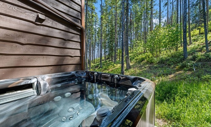 Whitefish Maison | Magnifique 5BR Ski-in et Ski-Out Montana Home sur Big Mountain avec option pour 7BR