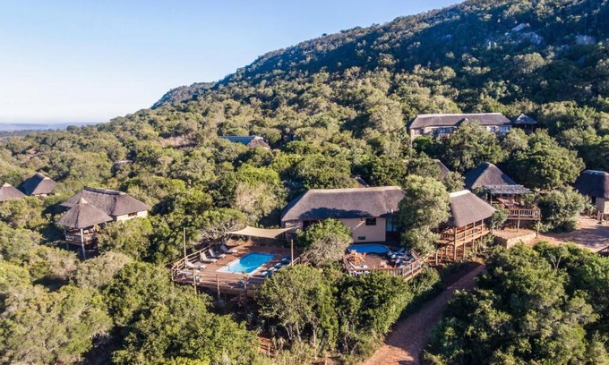 Sidbury Cabine | Woodbury Lodge – Amakhala Game Reserve