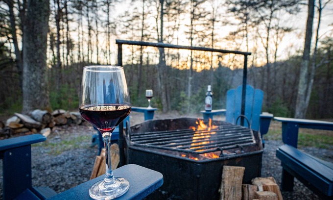 Hico Cabine | Wooded Circle - Barrel sauna, hot tub, fire pit