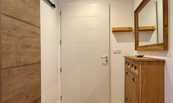 Sciez Chalet De Ski | Chalet bois 3 chambres – 8 pers – Proche plage – Location à la semaine