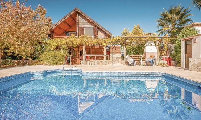 Arriate Maison | Wooden Dreamhouse Arriate