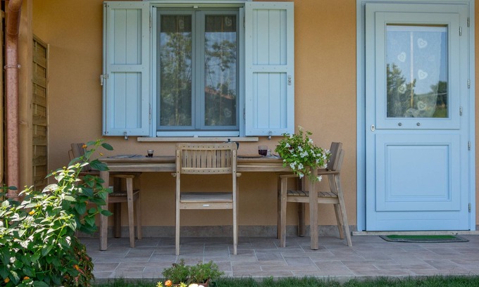 San Brizio Appartement | Maisonnette en bois avec porche et jardin