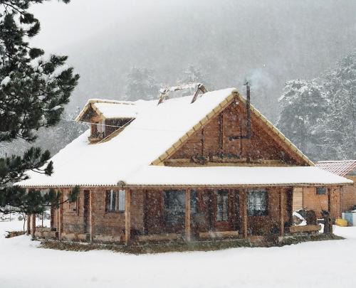 Veroia Chalet De Ski | Woodhouse Xirolivado
