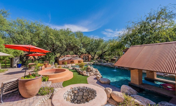 Bear Canyon Maison | Woodland Rd 1882 Historic 12-acre ranch, Resort landscape views up to 30 ppl