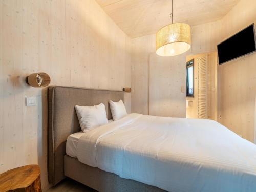 Maubray Maison | Woodland Retreat for Two