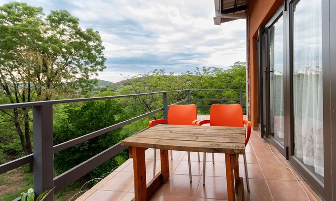 Hazyview Maison | Woodpeckers Guest House