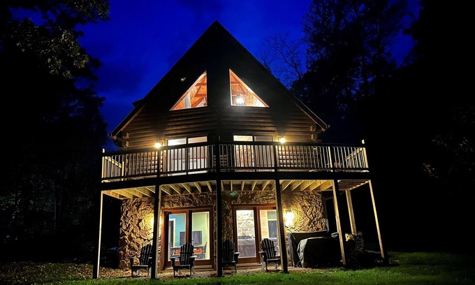 Apple River Cabine | Cabin Getaway-Apple Canyon Lake/Galena-Amenities