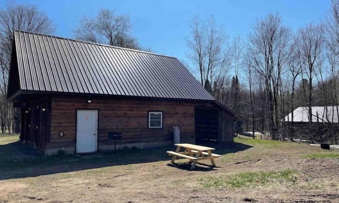 Lewis County Cabine | Woofpackshack #4