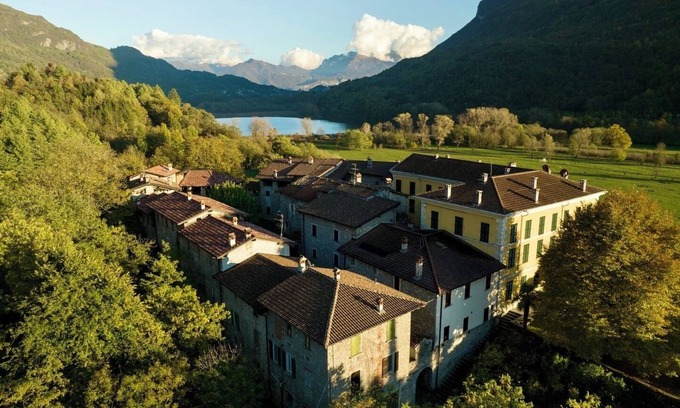 Carlazzo Maison | Workation Castle: Casa Tremezzo