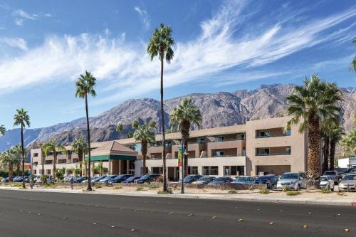 Uptown Design District Station Balnéaire | WorldMark Palm Springs