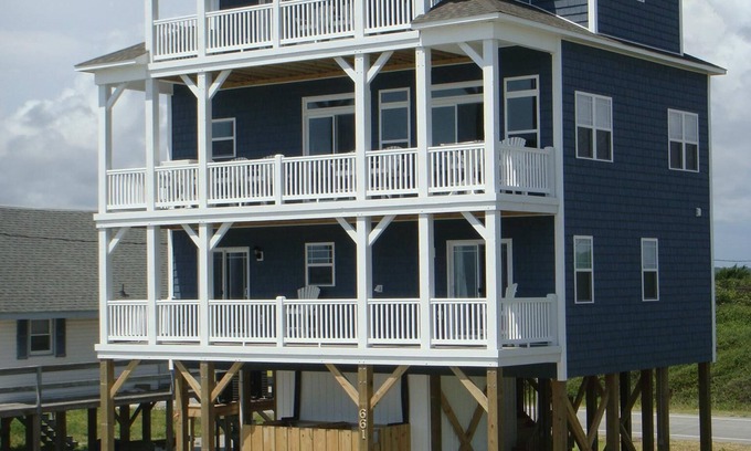 Ocean City Beach Maison | Hou la la! Maison de plage de 5 chambres avec ascenseur et accès à la plage privée! Fabuleux!
