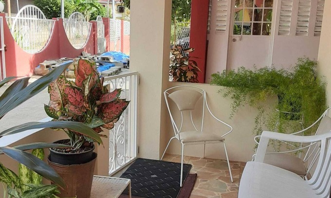 San Juan Appartement | WOW Charming 1-bedroom apartment in San Juan with WiFi, AC