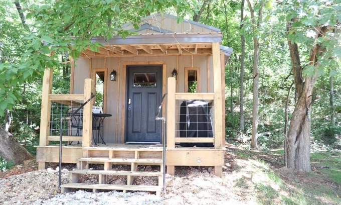 Powell Cabine | Wren's Nest Cabin