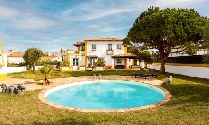 Ulgueira Autre | The Writer's Cottage