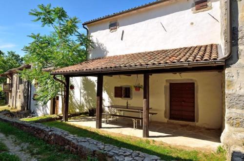 Kotli Maison | Wunderschönes Ferienhaus In Kotli Mit Grill, Gemeinschaftlichem Pool Und Terrasse