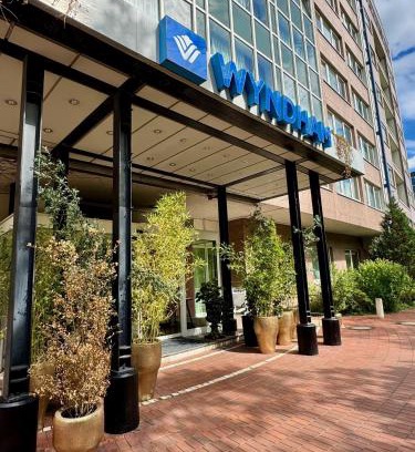 Gross Buchholz Hôtel | Wyndham Hannover Atrium